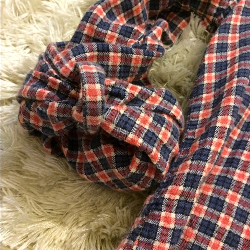 BDG button down flannel - Picture 3 of 7